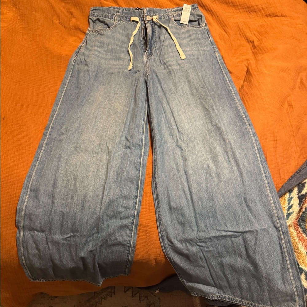 GAP Flare Wide-Leg Jeans in Light Blue